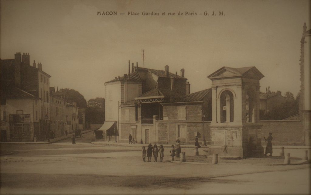 Place Gardon à Mâcon - Début XXe siècle