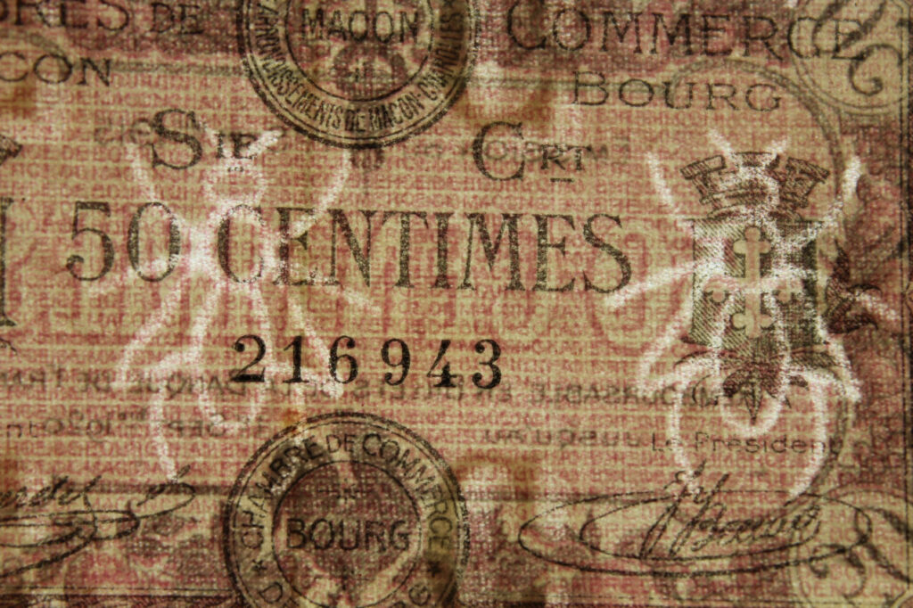 Chambre de Commerce de Mâcon - Détail du filigrane sur une coupure de 50 centimes de la série Crt