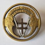 Les “Morlon” à la Croix de Lorraine et au V, symboles de résistance à l’occupant et de la Victoire de 1945 (2/2)